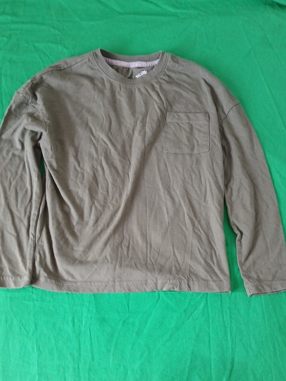 Basic Long Sleeve Pocket Tee - Olive Green